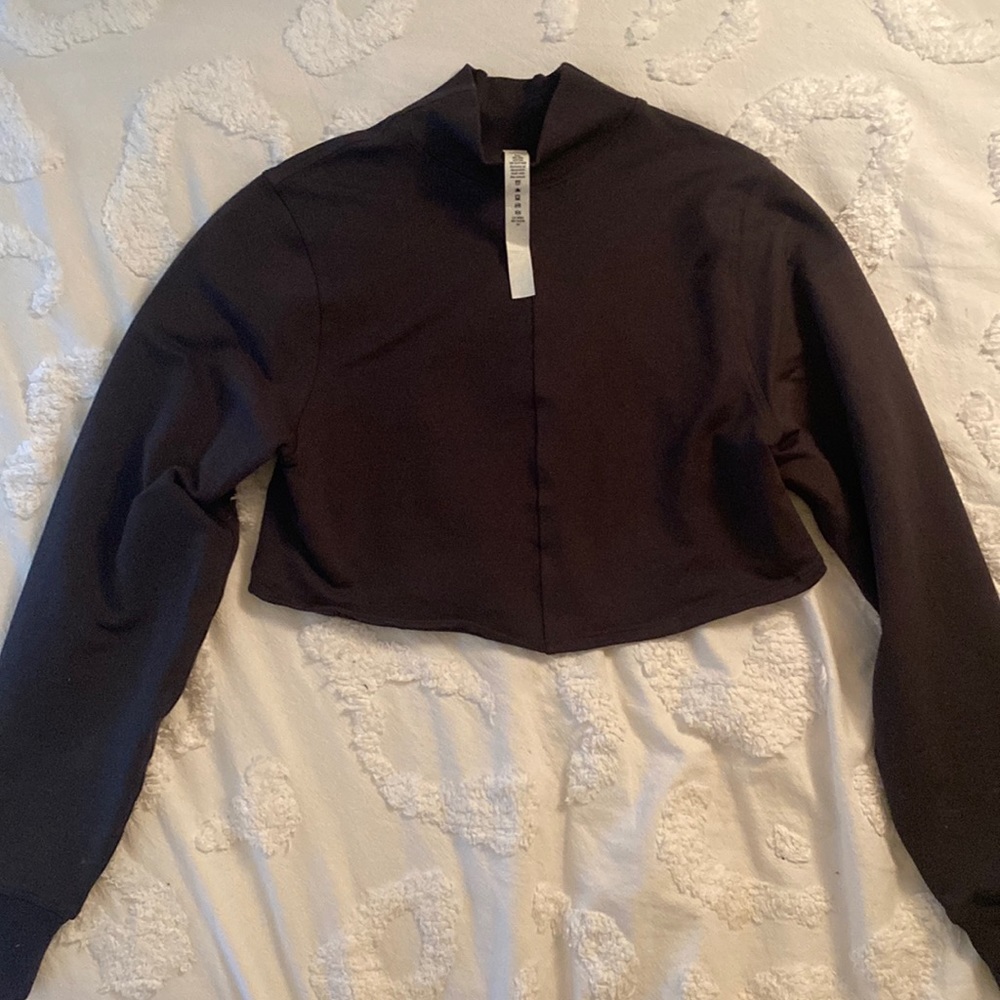 Lululemon LA reversible mock neck